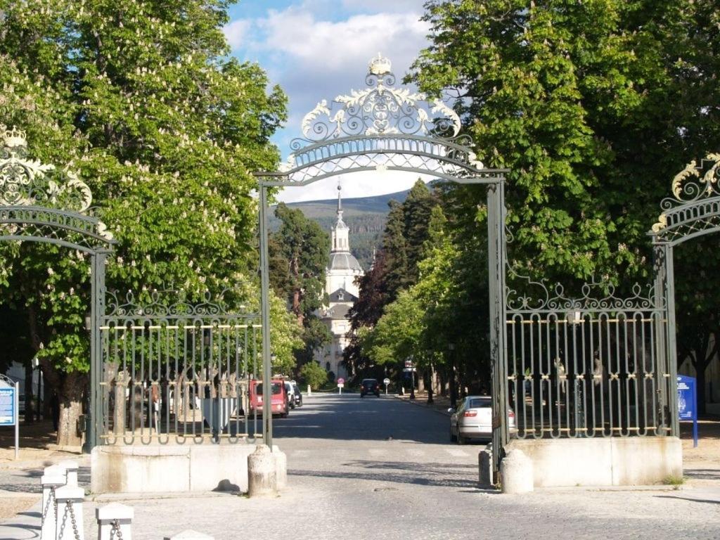 Hotel Roma San Ildefonso Εξωτερικό φωτογραφία
